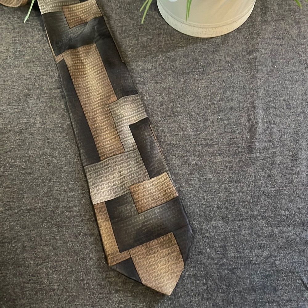 Men’s Tie  👔  | Mix & Match - 2 / $10 or 5 / $20